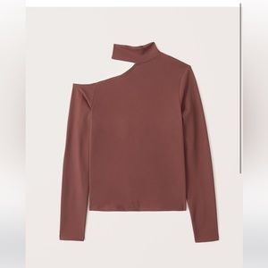 NWT Abercrombie & Fitch Long-Sleeve Seamless Fabric Asymmetrical Cutout Top